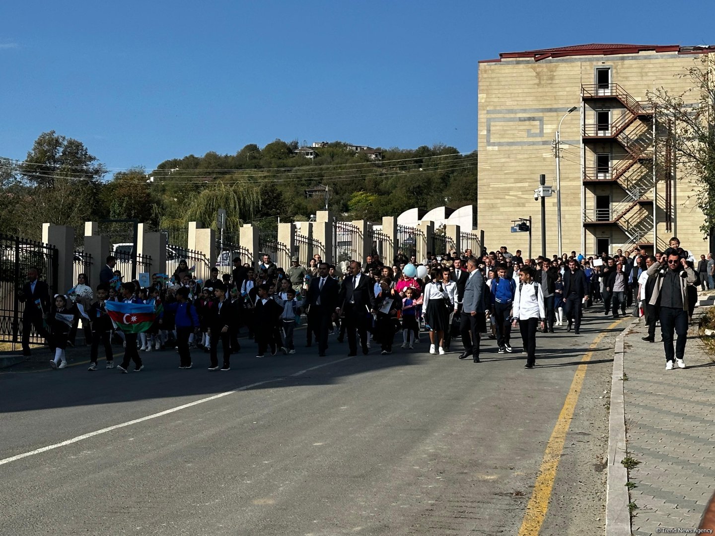 Спустя 32 года в Шуше прозвенел первый звонок (ВИДЕО/ФОТО)