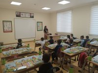 Подарок Фонда Гейдара Алиева учащимся села Аранлы Имишлинского района к новому учебному году (ФОТО/ВИДЕО)