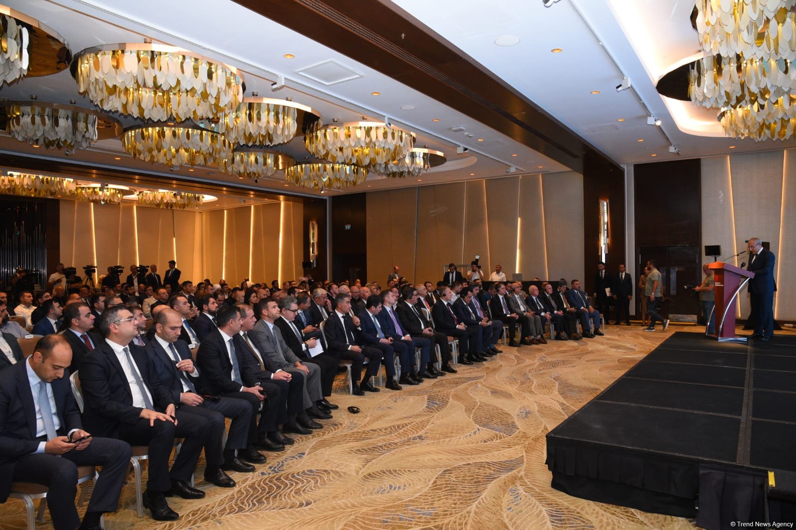 В Баку состоялся азербайджано-иракский бизнес-форум (ФОТО) (Обновлено)