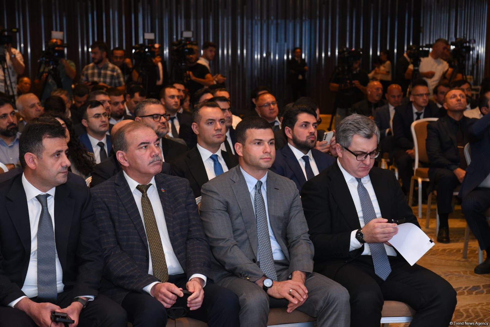 В Баку состоялся азербайджано-иракский бизнес-форум (ФОТО) (Обновлено)