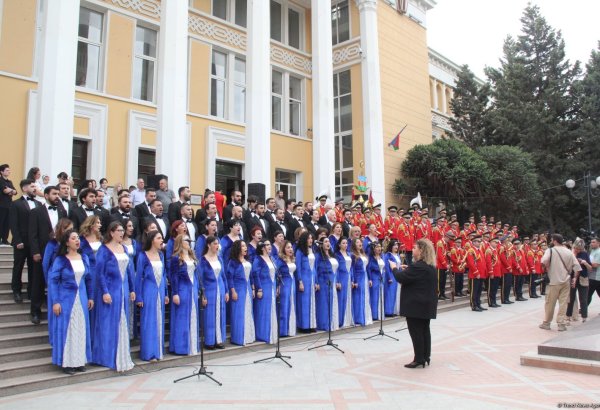 В Баку состоялось торжественное открытие Дня национальной музыки (ФОТО)