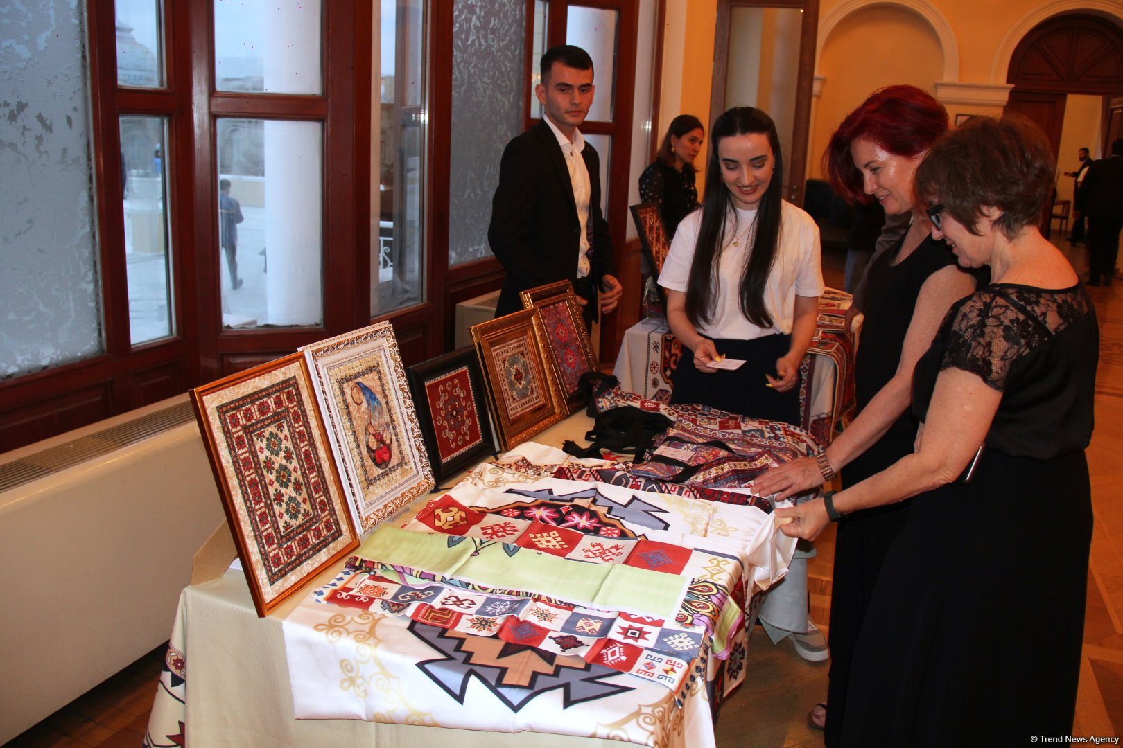 В Баку состоялось торжественное открытие XVI Международного музыкального фестиваля имени Узеира Гаджибейли (ФОТО)