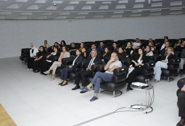 В Баку состоялась презентация документального фильма "Дорога, ведущая к Победе" (ФОТО)