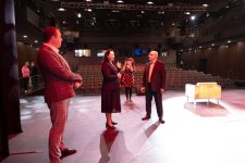 Коллектив Азербайджанского русского драматического театра посетил Кемеровский филиал РГИСИ (ВИДЕО, ФОТО)