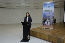 В Баку состоялась презентация документального фильма "Дорога, ведущая к Победе" (ФОТО)