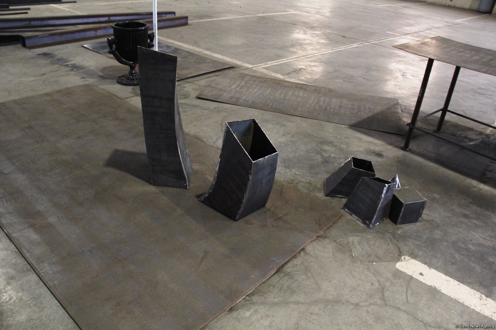 Проведен пресс-тур международного проекта Baku Steel Art 2024 – как создается уникальное искусство из металла (ФОТО)