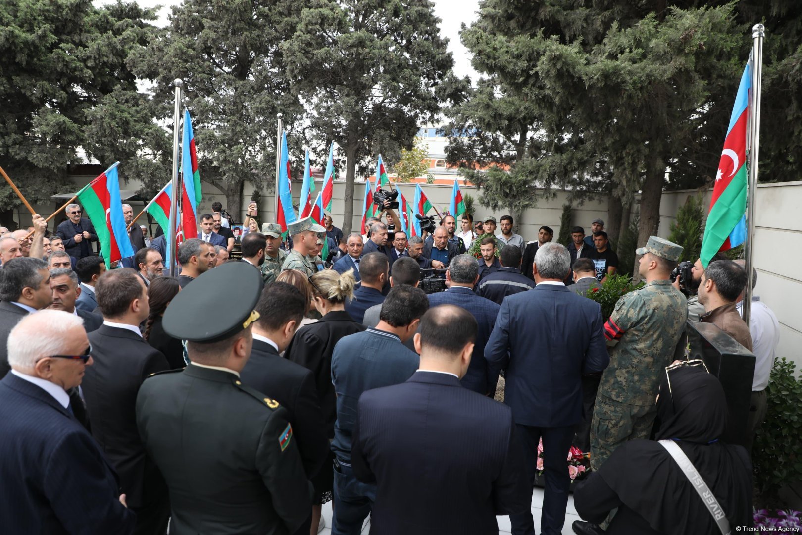 В Баку захоронены останки шехида Мубариза Мамедова, пропавшего без вести в I Карабахской войне (ФОТО)