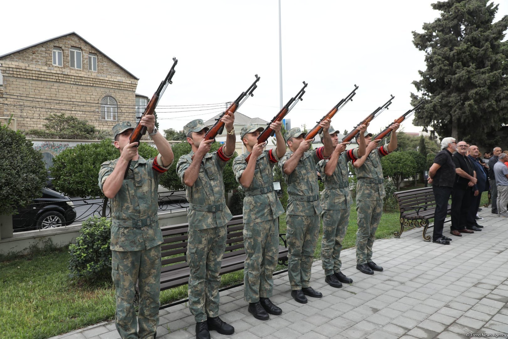 В Баку захоронены останки шехида Мубариза Мамедова, пропавшего без вести в I Карабахской войне (ФОТО)