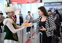 В Казахстане стартовали Дни культуры Азербайджана – праздничная церемония встречи в аэропорту (ФОТО)