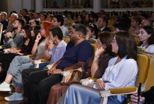 Впервые представлены уникальные произведения с участием музыкантов из Азербайджана, США и Австрии  (ФОТО)