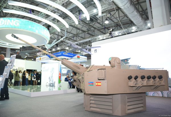 В Баку стартовал третий день международной оборонной выставки "ADEX" (ВИДЕО/ФОТО)
