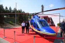 На выставке ADEX в Баку демонстрируются тяжелая артиллерия и военная авиация (ФОТО)