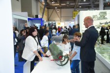 В Баку стартовал третий день международной оборонной выставки "ADEX" (ВИДЕО/ФОТО)