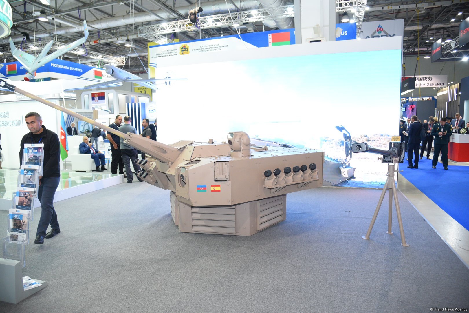 В Баку стартовал третий день международной оборонной выставки "ADEX" (ВИДЕО/ФОТО)