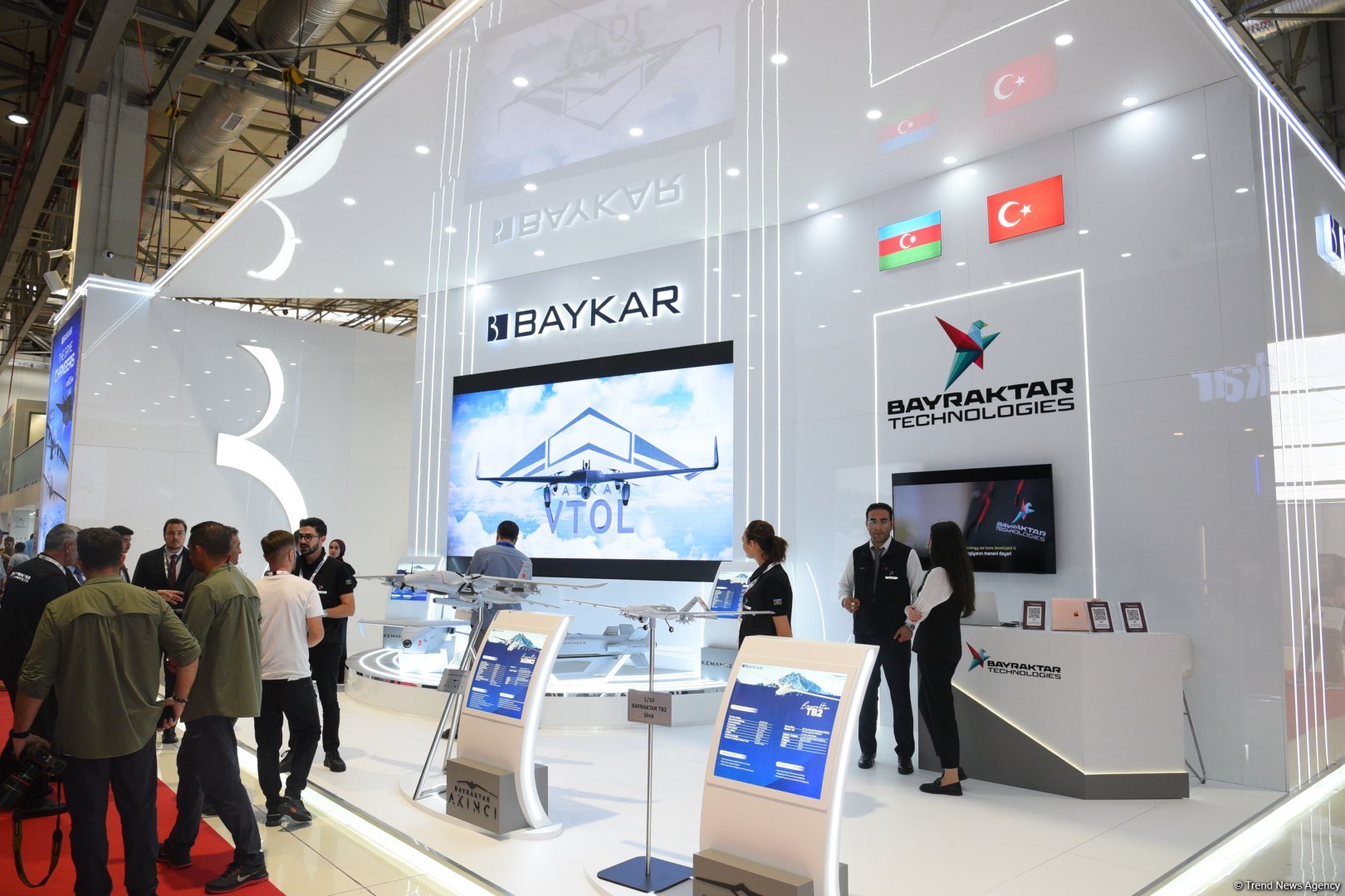 В Баку стартовал третий день международной оборонной выставки "ADEX" (ВИДЕО/ФОТО)