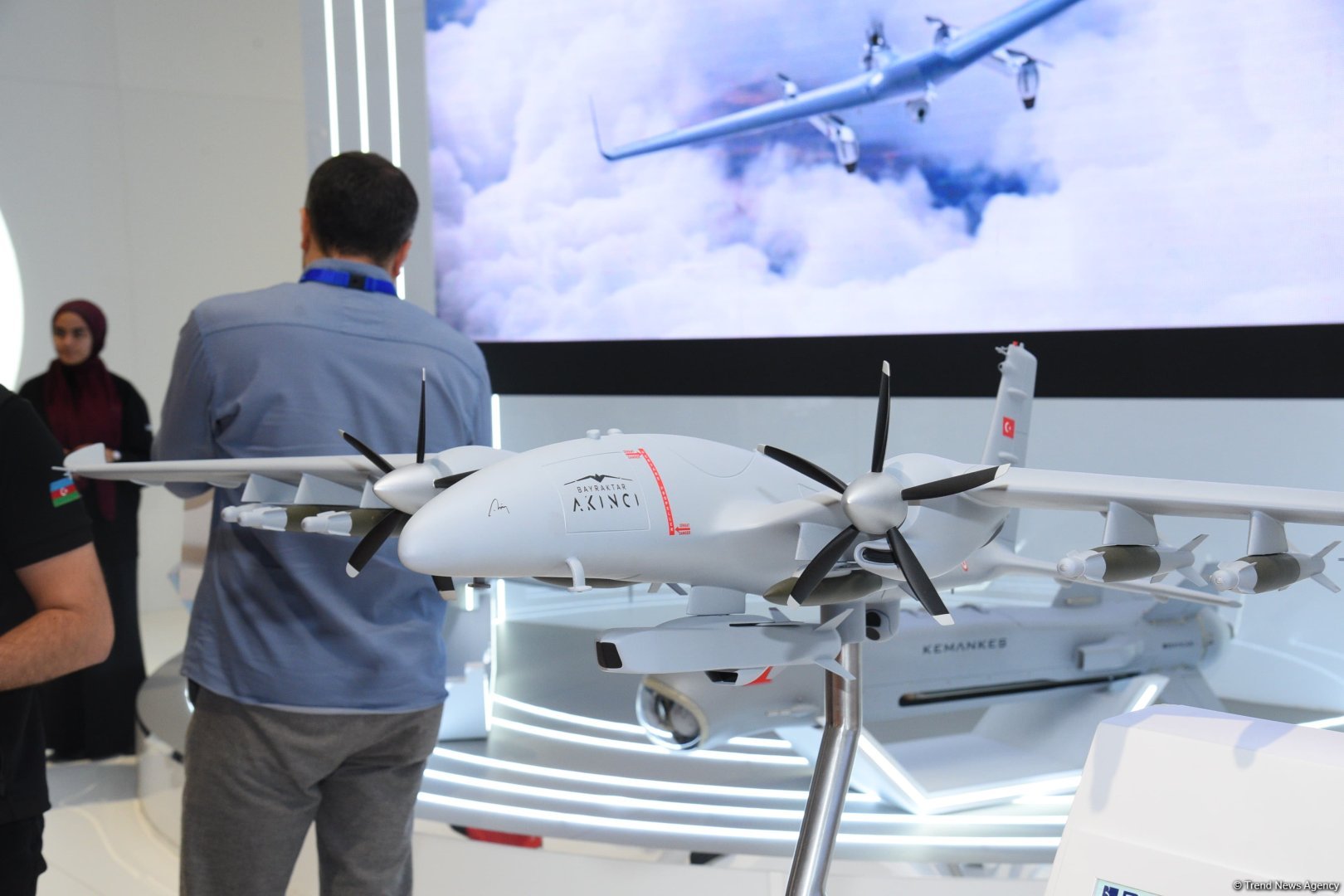 В Баку стартовал третий день международной оборонной выставки "ADEX" (ВИДЕО/ФОТО)