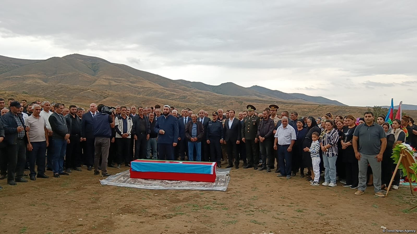 Останки жертвы трагедии в Гарадаглы спустя 32 года захоронены в родном селе (ФОТО)
