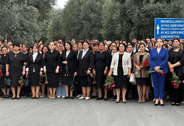 Жители Агдама чтят память шехидов 44-дневной Отечественной войны (ФОТО)