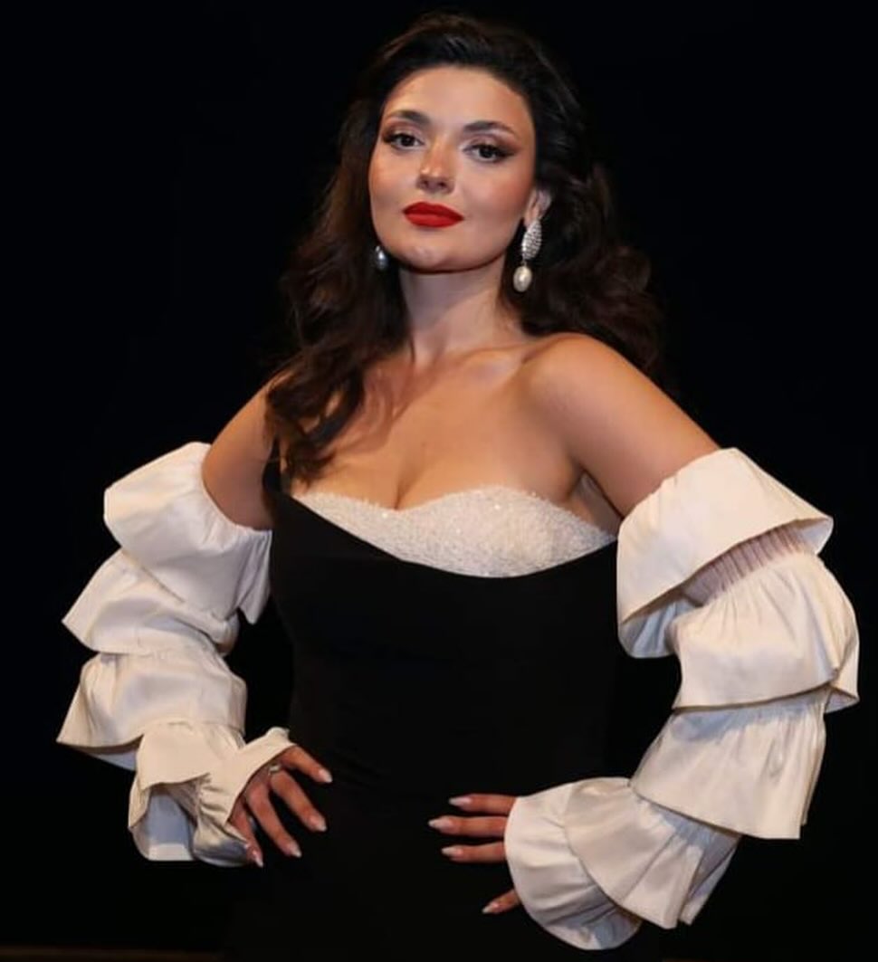 Ученица народной артистки Гюльназ Исмайловой Эльмина Гасан признана одной из лучших в мире  вокалисток (ФОТО)