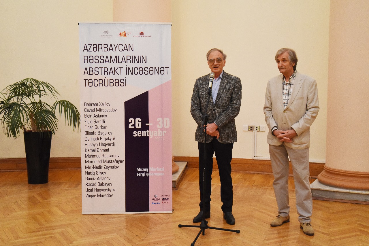В Баку открылась выставка "Опыт абстрактного искусства азербайджанских художников" (ФОТО)