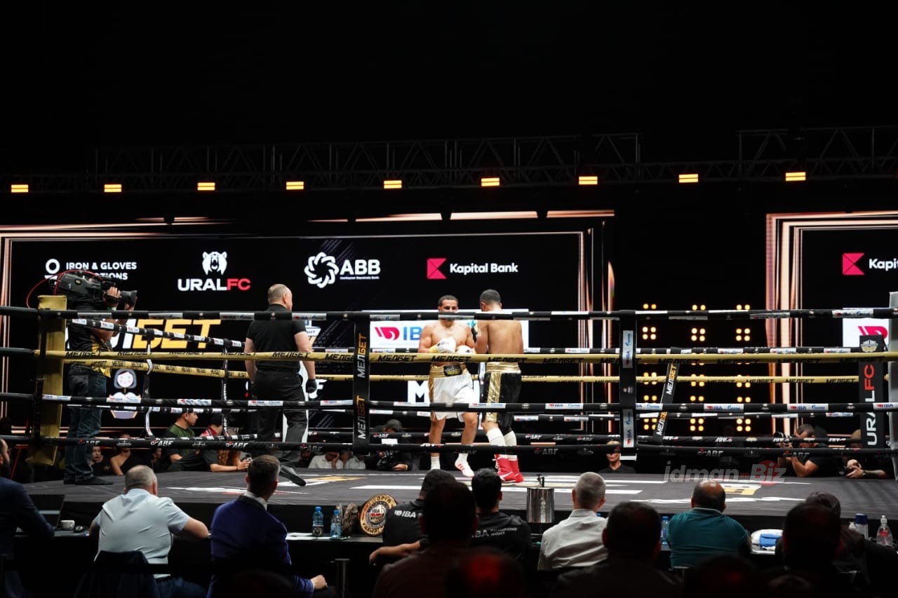 Ночь чемпионов IBA: Азербайджанские боксеры одержали победу (ФОТО)