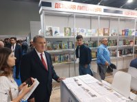 Российский национальный стенд открылся в рамках X Бакинской международной книжной выставки (ФОТО)