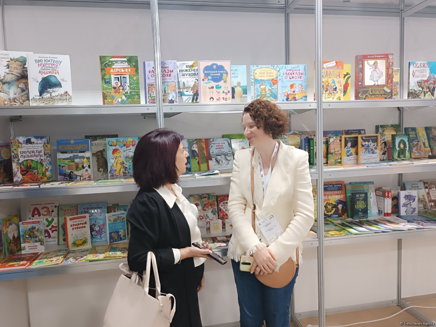 Российский национальный стенд открылся в рамках X Бакинской международной книжной выставки (ФОТО)