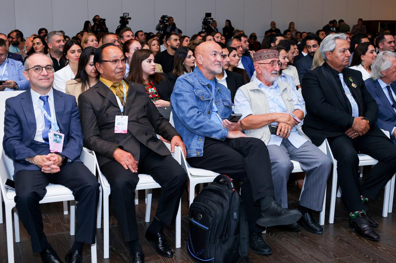 Состоялись открытие и церемония награждения Международного кинофестиваля Baku Cinema Breeze (ФОТО)