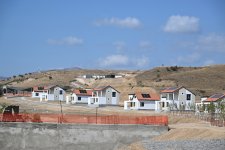 Президент Ильхам Алиев и Первая леди Мехрибан Алиева ознакомились со строительством частных домов и социальных объектов в селе Хоровлу Джебраильского района (ФОТО/ВИДЕО)