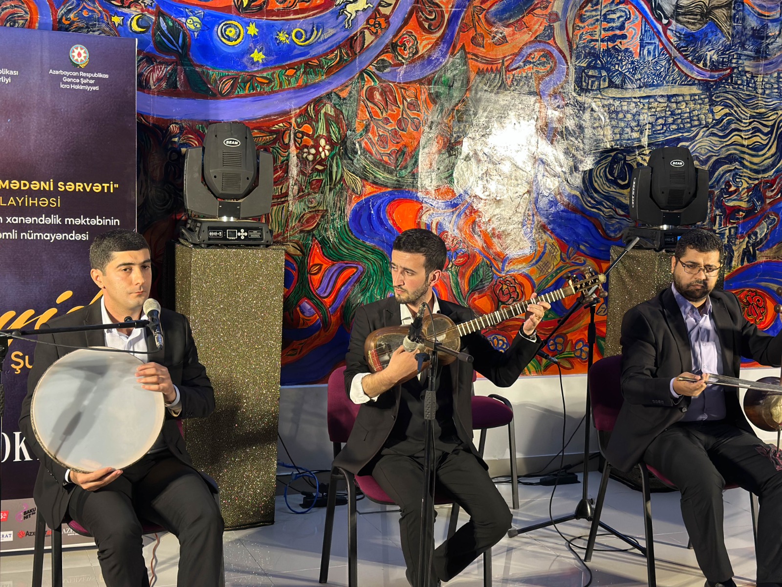 В Гяндже представлены концертные программы в честь видного исполнителя мугама Сеида Шушинского (ФОТО)