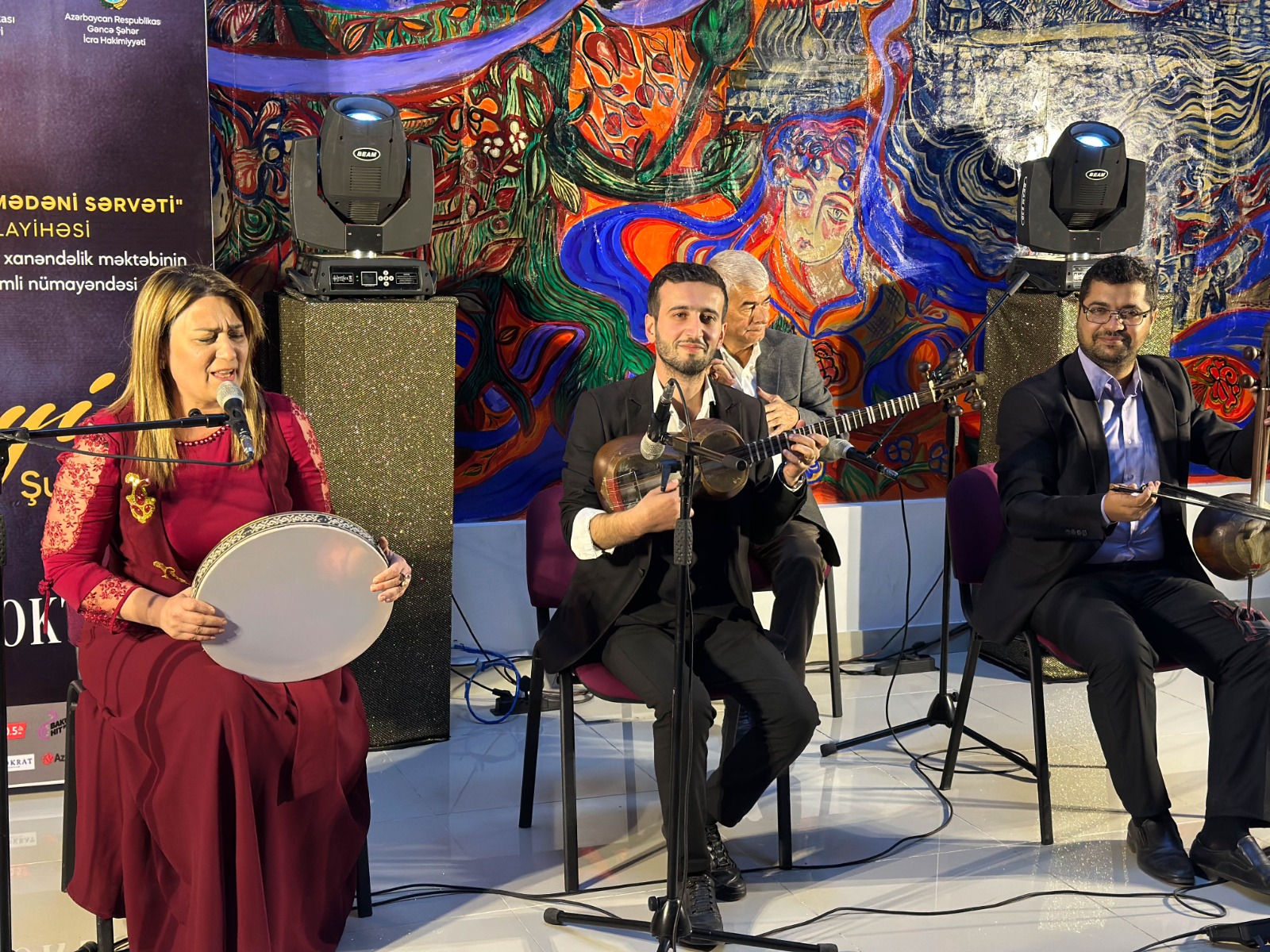 В Гяндже представлены концертные программы в честь видного исполнителя мугама Сеида Шушинского (ФОТО)