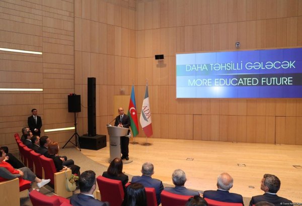 В Баку состоялся V Международный форум "Новые вызовы в образовании" (ФОТО) (Обновлено)