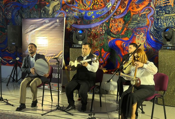 Молодежный праздник мугама в Гяндже (ФОТО)