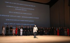 В Центре Гейдара Алиева с большим успехом состоялась презентация художественного фильма о Гаджи Зейналабдине Тагиеве (ФОТО)