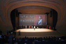 В Центре Гейдара Алиева с большим успехом состоялась презентация художественного фильма о Гаджи Зейналабдине Тагиеве (ФОТО)
