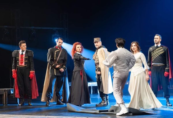 Человек сам уничтожают свою душу… В Баку с большим успехом состоялась премьера спектакля "Иблис и..." (ФОТО)