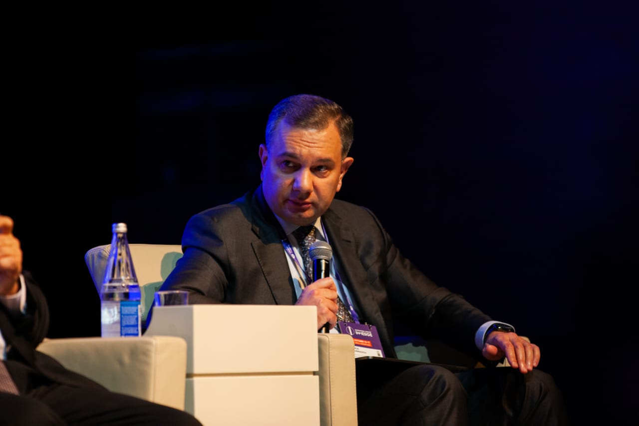 В Азербайджане до конца года планируется перевести в цифровой формат 15% госуслуг