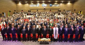 Начал работу I Международный симпозиум турецкой диаспоры (ФОТО)