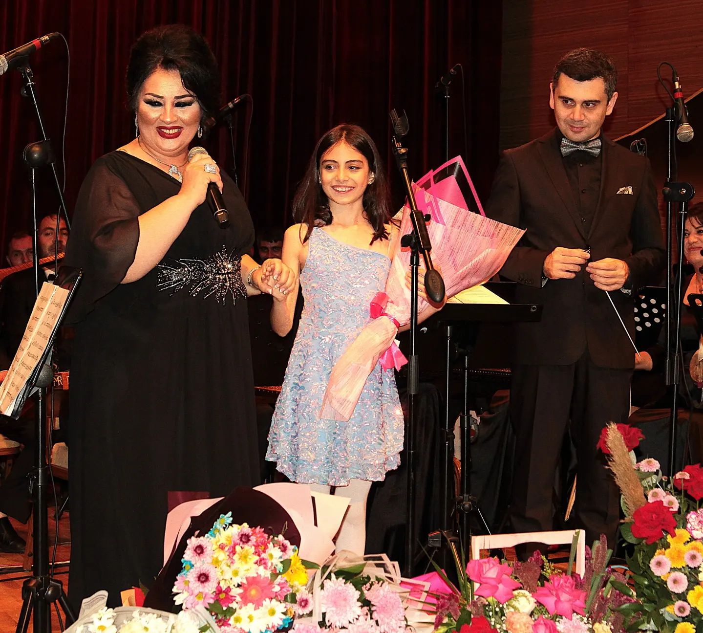 Воспитанники Айбениз Гашимовой очаровали своими талантами (ФОТО)