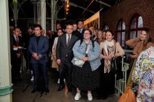В Брюсселе открылась выставка "Цветы Баку", посвященная наследию города в стиле ар-нуво (ФОТО)