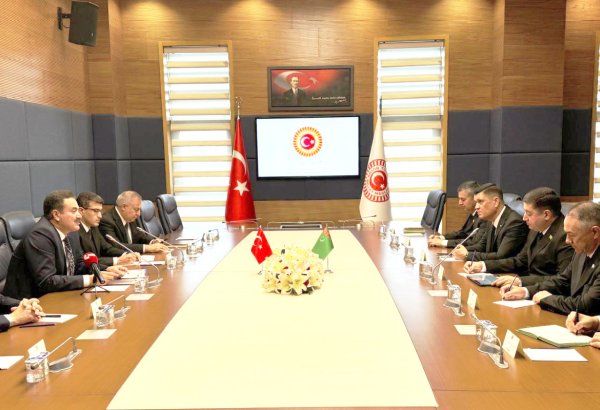 Туркменистан и Турция обсудили вопросы двустороннего сотрудничества