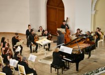 "Проклятие" супружеской пары в Баку (ФОТО)