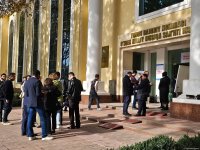 На избирательном участке №19 в городе Ташкент активно проходит голосование на парламентских выборах Узбекистана (ФОТО)