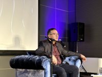 Композитор Вугар Джамалзаде стал гостем проекта "Лицом к лицу" (ФОТО)