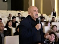 Композитор Вугар Джамалзаде стал гостем проекта "Лицом к лицу" (ФОТО)