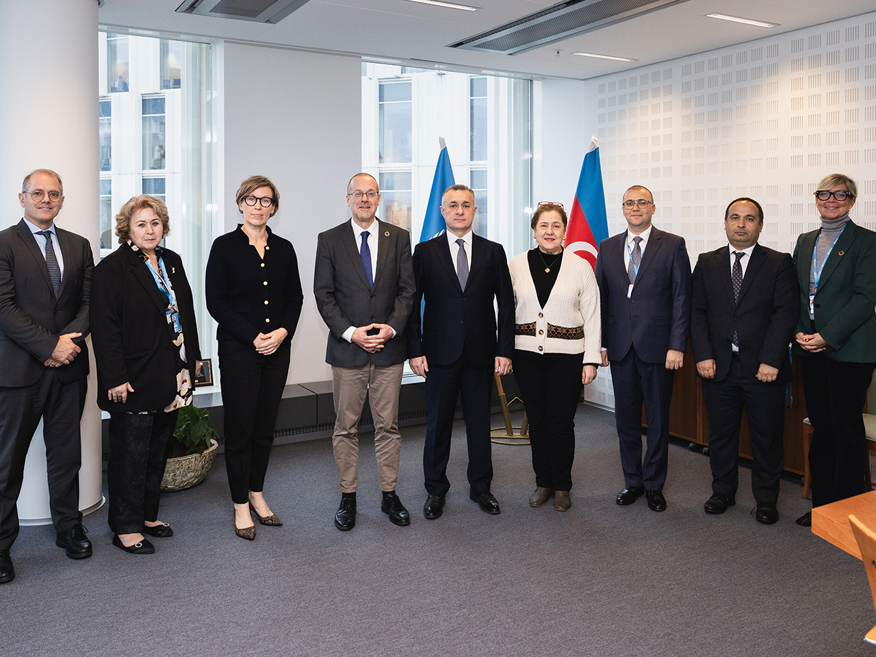 Министр здравоохранения Азербайджана провел ряд встреч в рамках 74-й сессии Европейского комитета ВОЗ  (ФОТО)