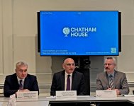 Эльчин Амирбеков обсудил региональную повестку и COP29 с официальными лицами Великобритании (ФОТО)