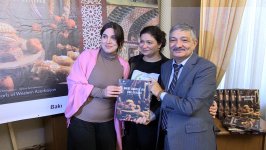 В Гяндже состоялась презентация книги "Сладкие жемчужины Западного Азербайджана" (ФОТО)