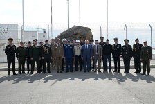 Военные атташе посетили Бакинский международный морской торговый порт (ФОТО)