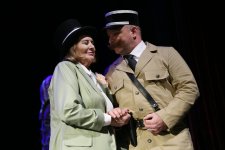 В Баку с большим успехом состоялась премьера спектакля "Чеховское ружье" с элементами хоррора (ФОТО)